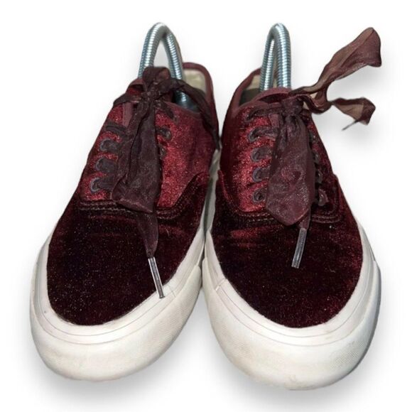 SeaVees for J. Crew Legend Casual Sneakers Merlot Burgundy Velvet Women's 7 - Picture 2 of 10